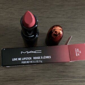 M.A.C Love Me Lipstick - Mom, I Am A Rich Man